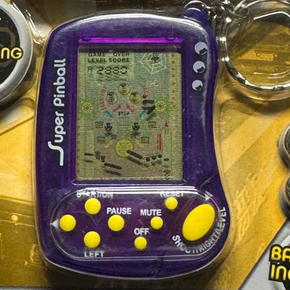 Techno Source Super Pinball‎ LCD Video Game Handheld Key Chain 2006 Unopened - Picture 3 of 7